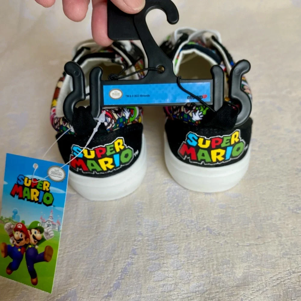 Super Mario Sneakers Shoes New! - Picture 4 of 14
